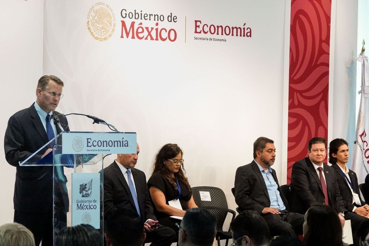 China acusa a Estados Unidos de buscar imponer su agenda geopolítica en México China acusa a Estados Unidos de buscar imponer su agenda geopolítica en México
