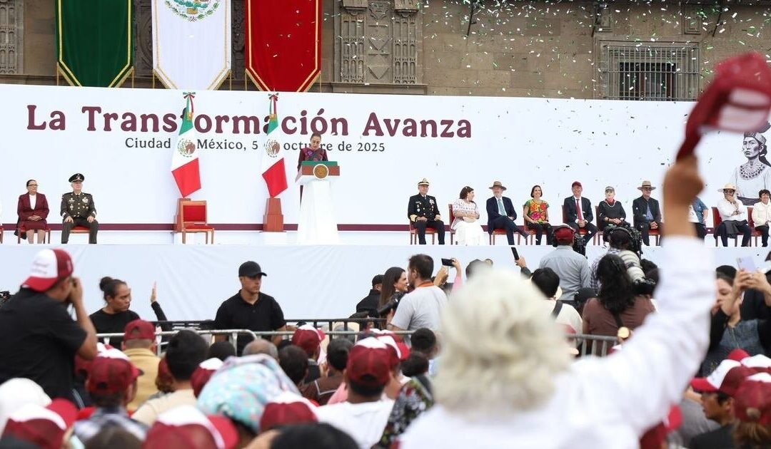 Sheinbaum celebra su primer año al frente del Ejecutivo con mitin en el Zócalo y énfasis en logros sociales